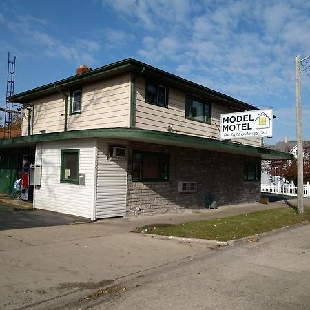 Model Motel Kankakee Exteriör bild