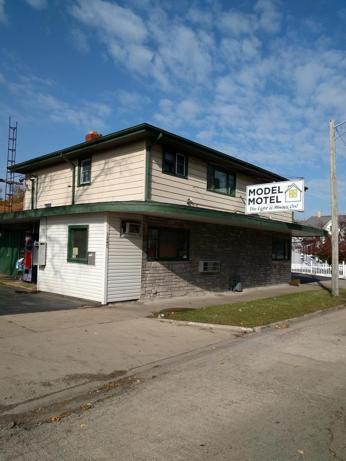 Model Motel Kankakee Exteriör bild